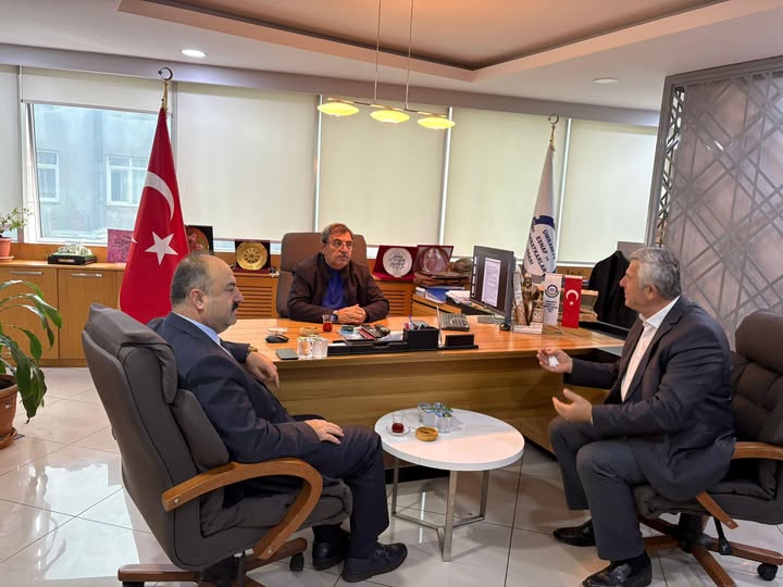 Eski Bakan İdris Güllüce’den Başkan Mehmet Özdil'e Ziyaret